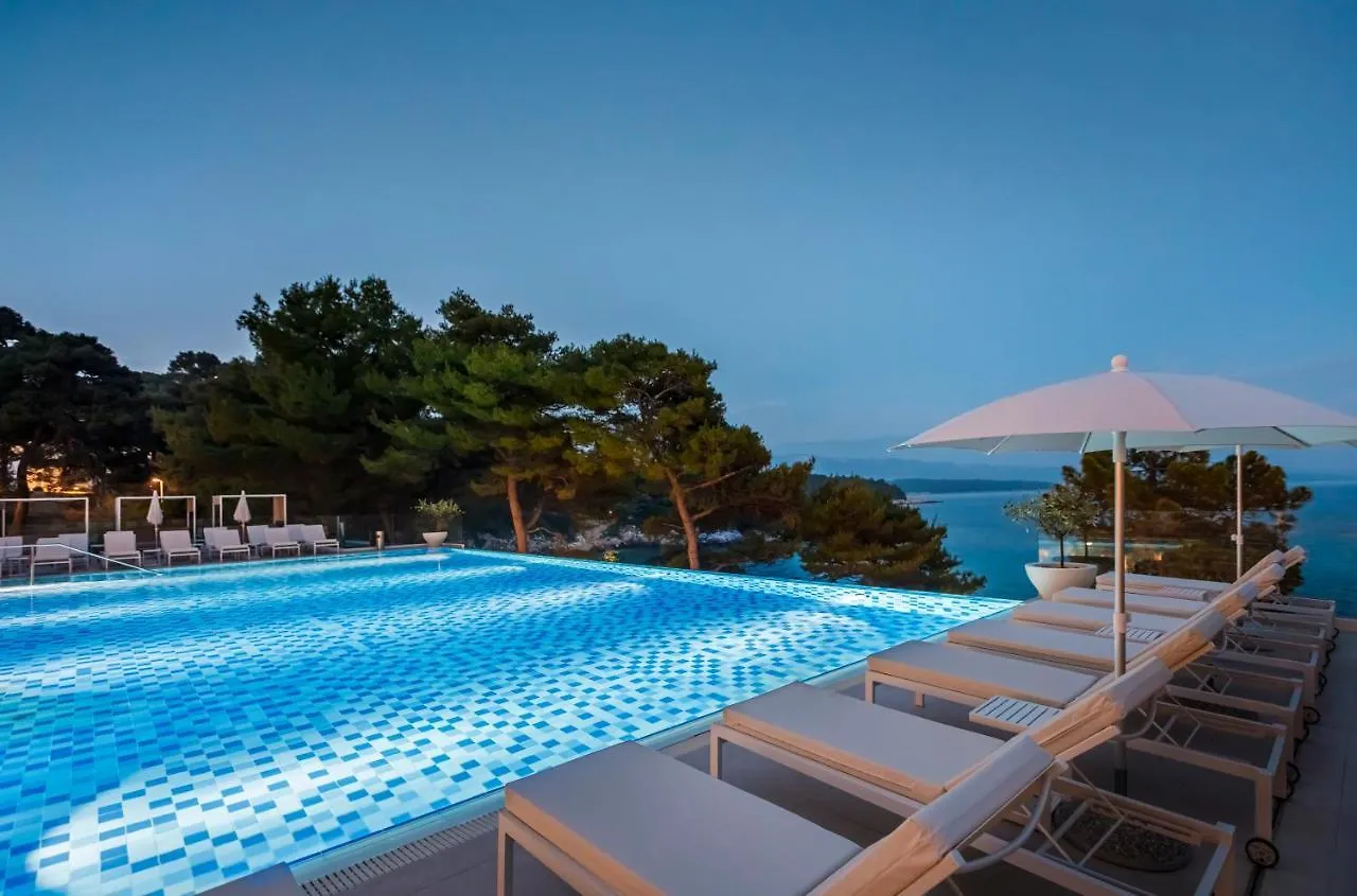 Valamar Carolina Hotel & Villas Kampor