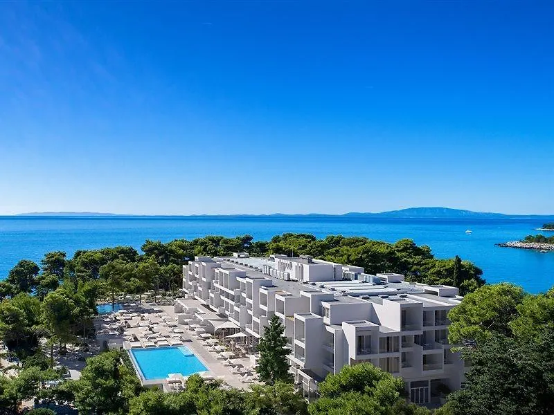 Valamar Carolina Hotel & Villas Kampor